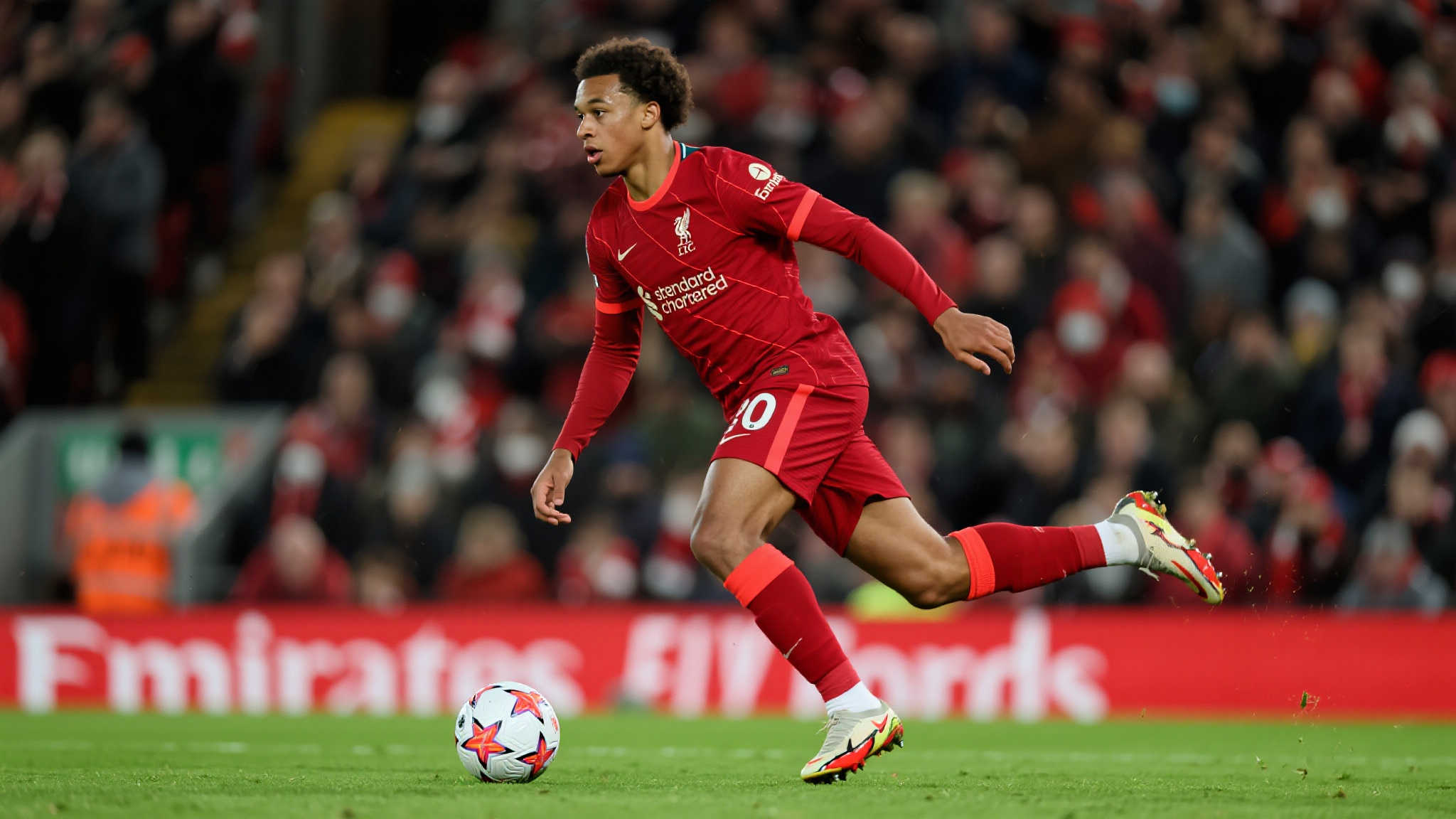 弗林蓬:无法抗拒利物浦邀约,信心满满挑战替代阿诺德 弗林蓬:无法抗拒利物浦邀约,信心满满挑战替代阿诺德